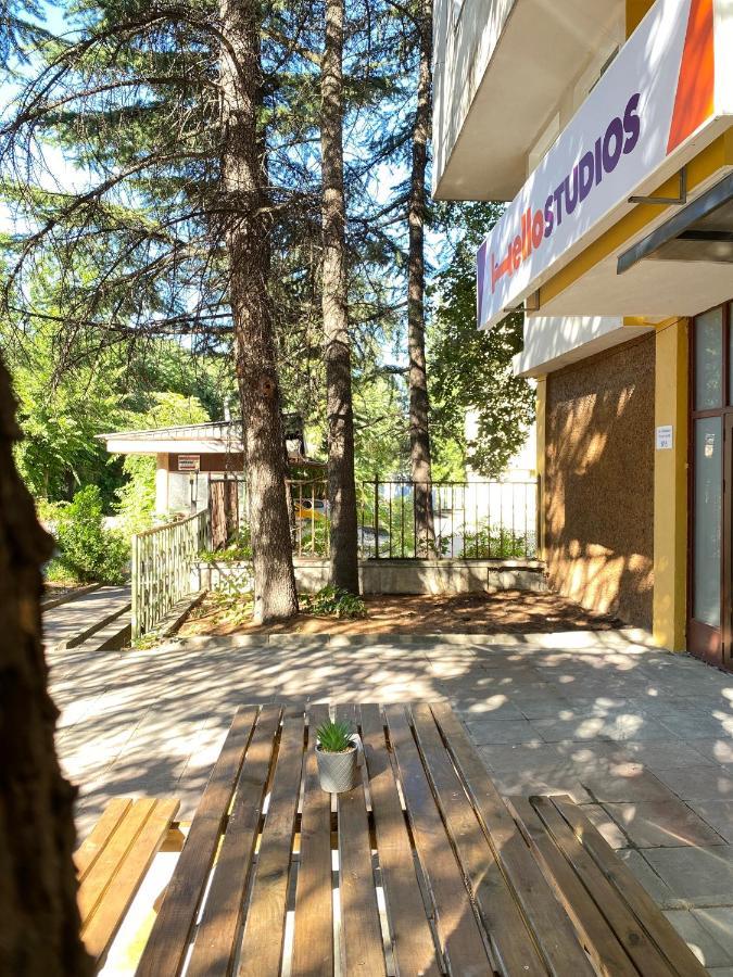 Hello Studios Budget Stays Free Parking & Wifi Stara Zagora Exteriör bild