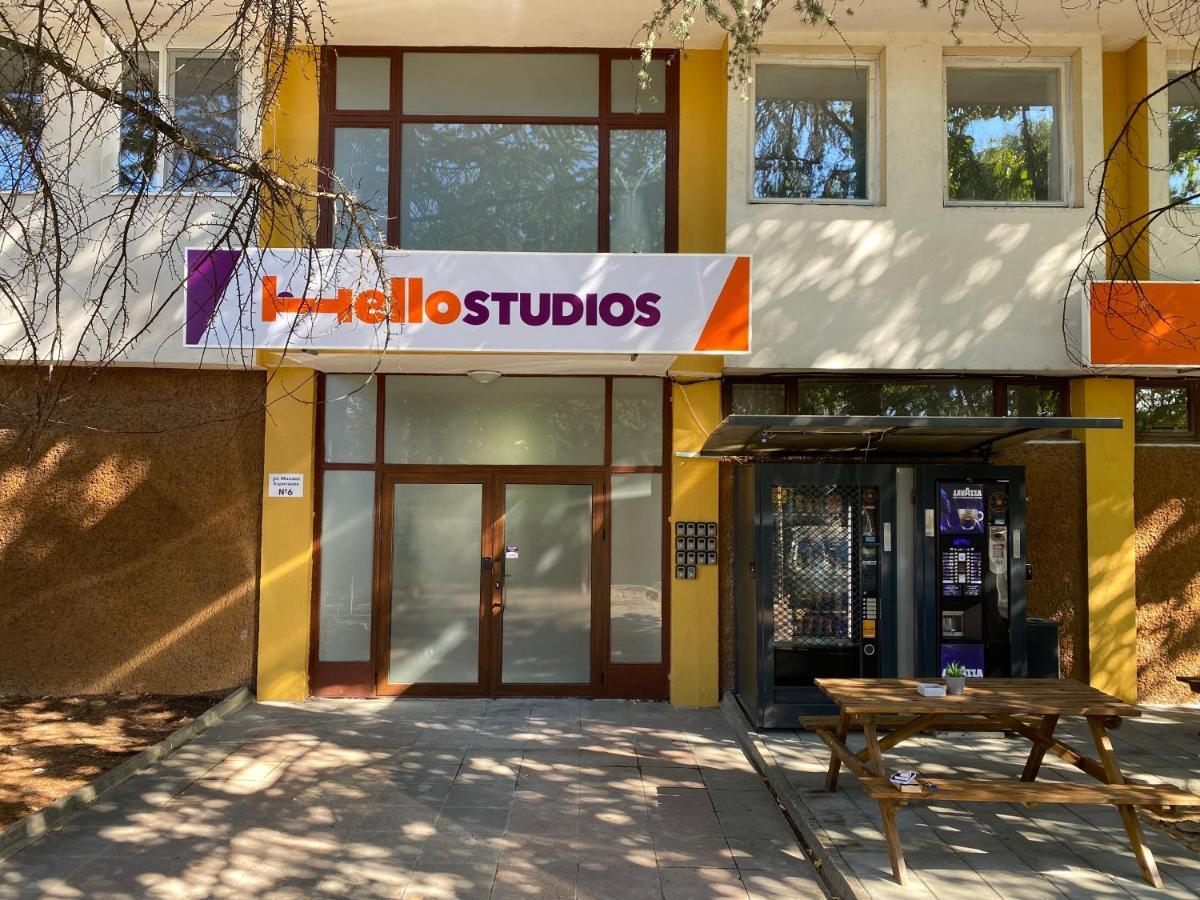 Hello Studios Budget Stays Free Parking & Wifi Stara Zagora Exteriör bild