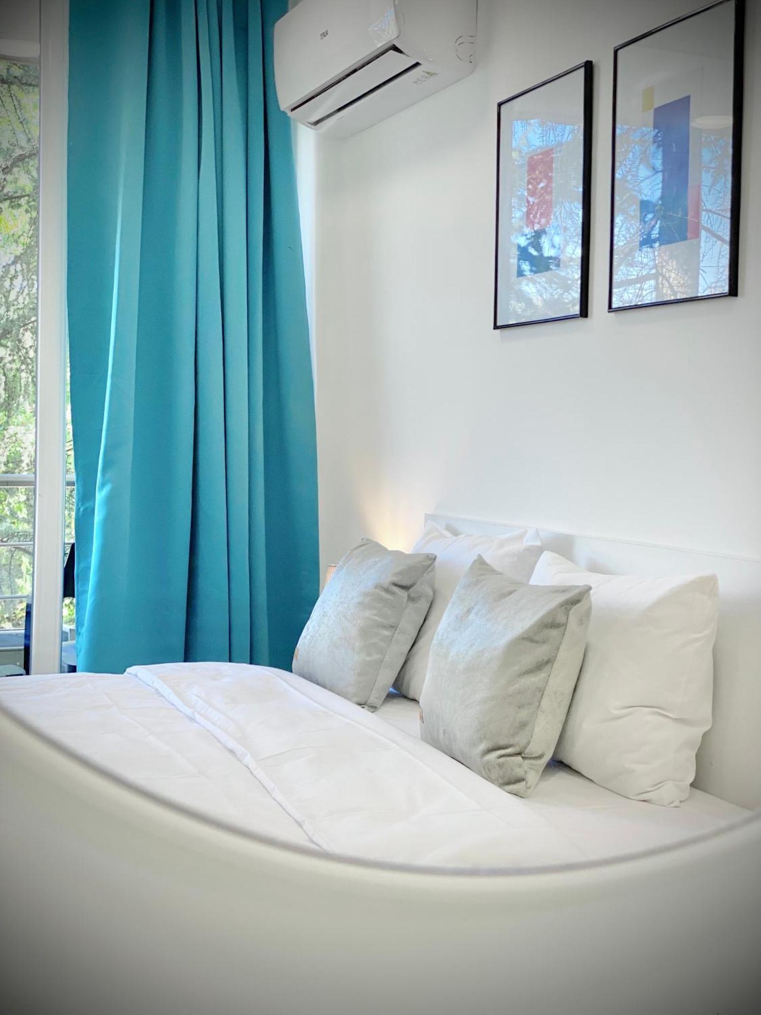 Hello Studios Budget Stays Free Parking & Wifi Stara Zagora Exteriör bild