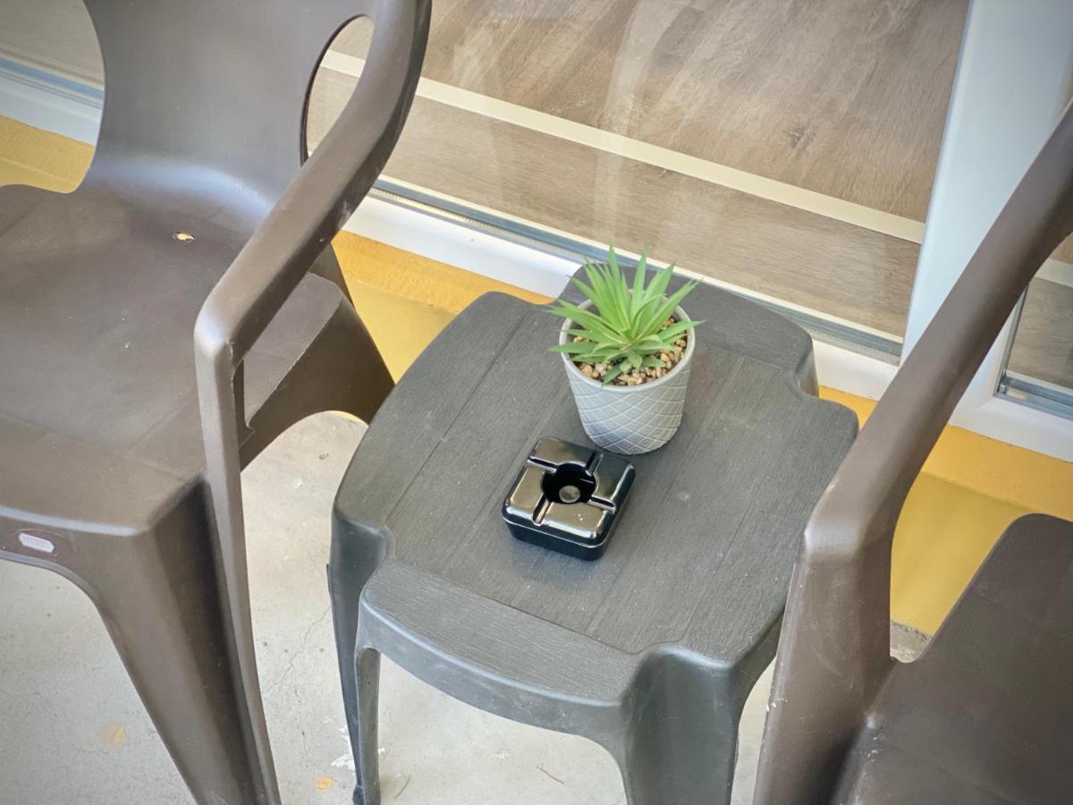 Hello Studios Budget Stays Free Parking & Wifi Stara Zagora Exteriör bild