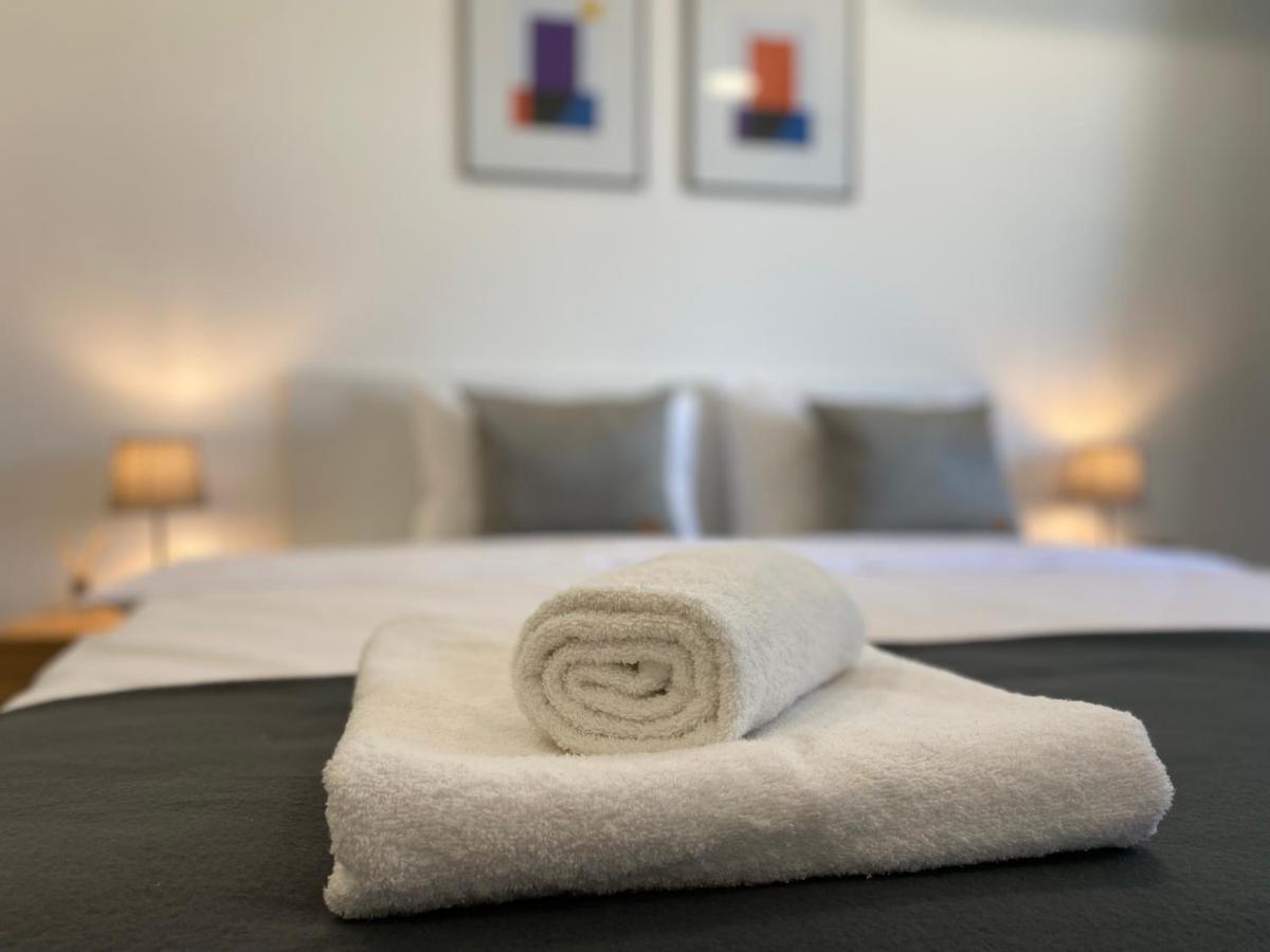 Hello Studios Budget Stays Free Parking & Wifi Stara Zagora Exteriör bild
