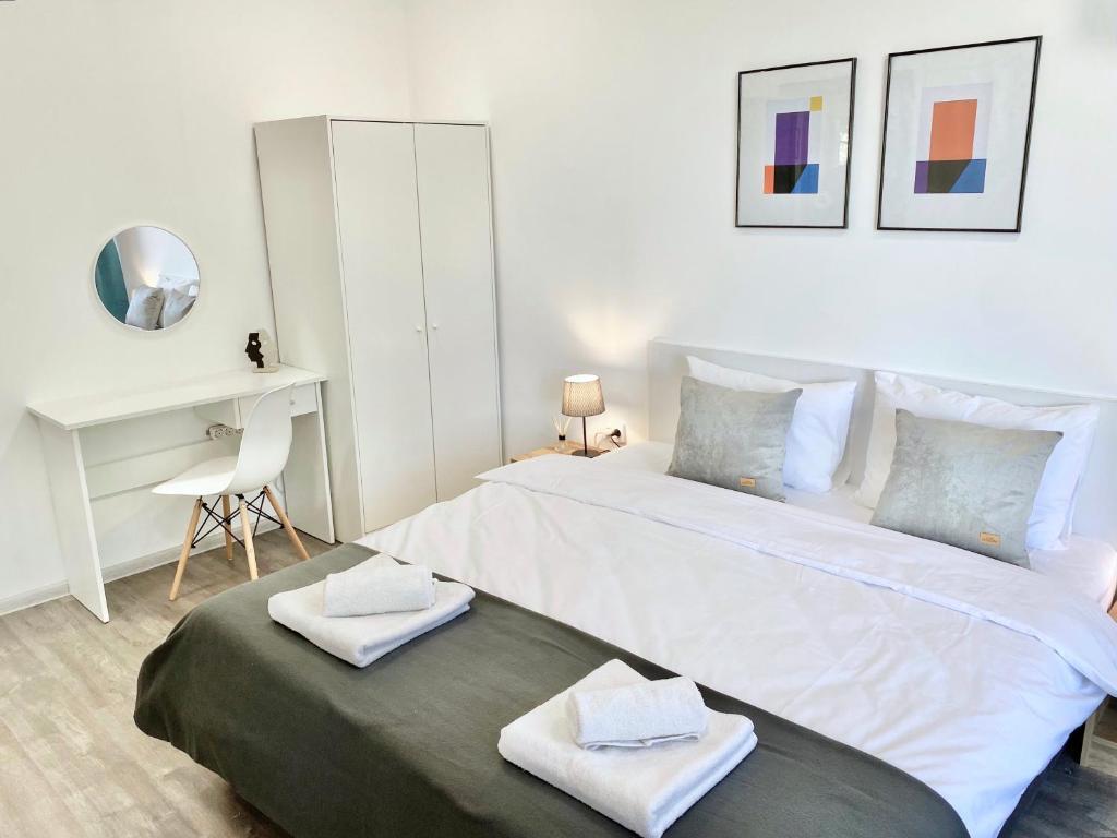 Hello Studios Budget Stays Free Parking & Wifi Stara Zagora Exteriör bild